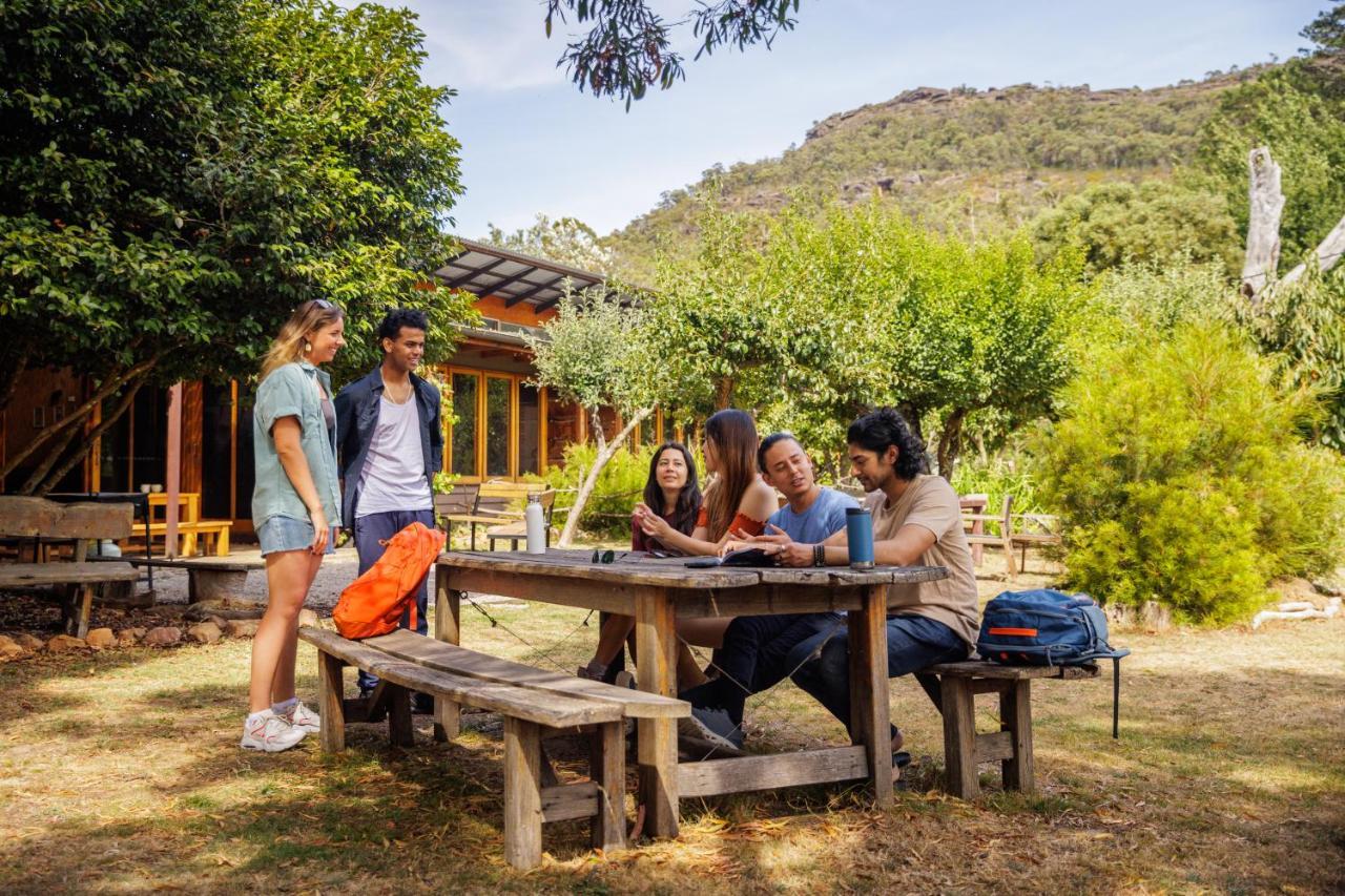 Yha Grampians Eco, Halls Gap Hostel Exterior photo