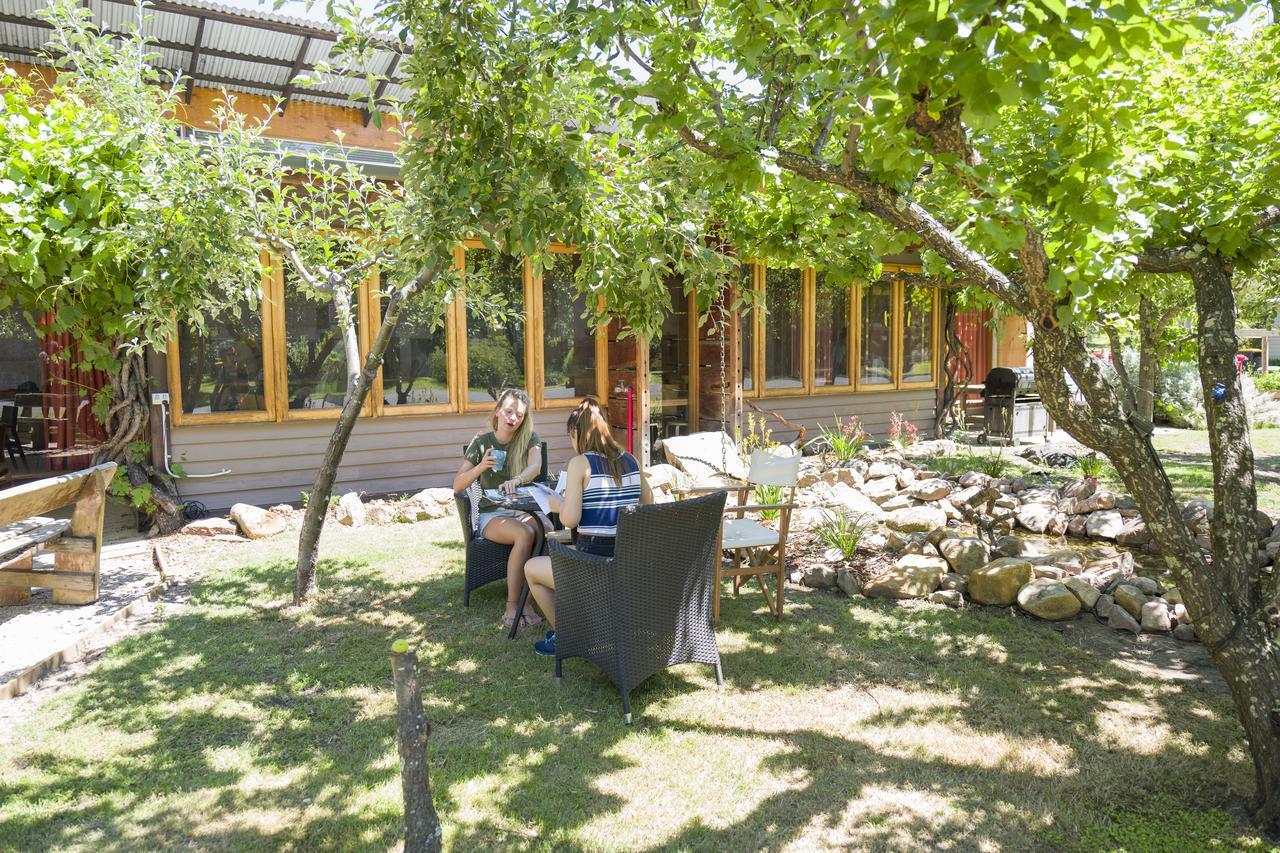 Yha Grampians Eco, Halls Gap Hostel Exterior photo